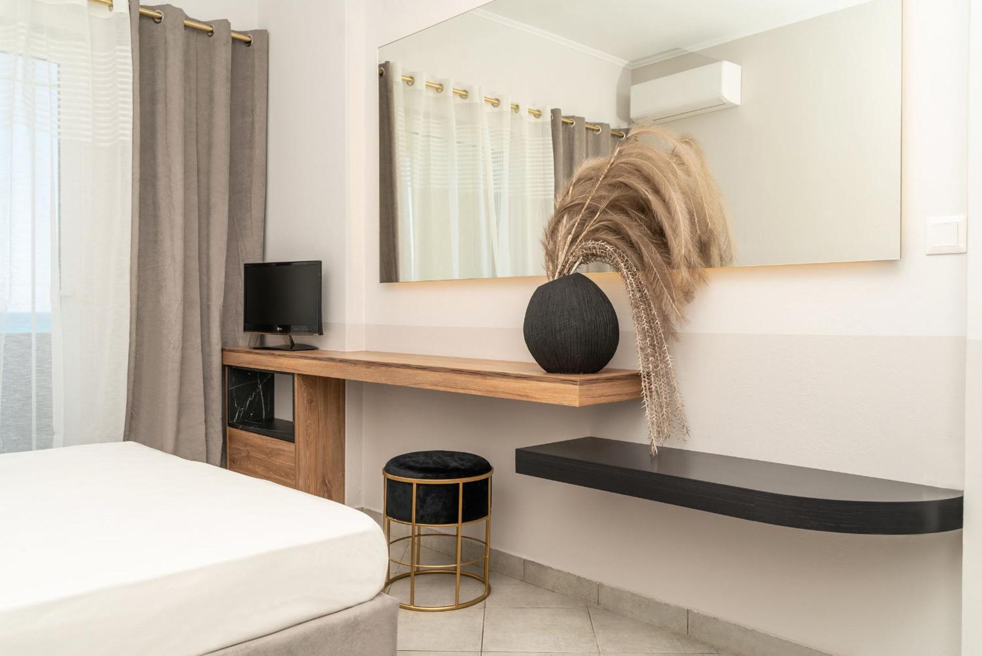 San Giovanni Beach Resort And Suites Agios Ioannis  Room photo